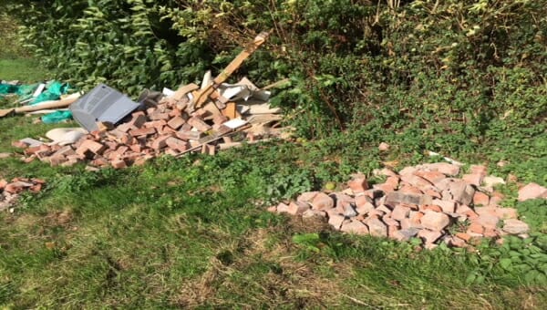 NEWS | Electrician sentenced to a 12 month community order and ordered to pay fines for fly tipping