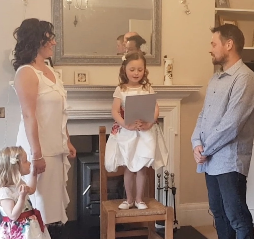 NEWS | Hereford couple married by a five year old
