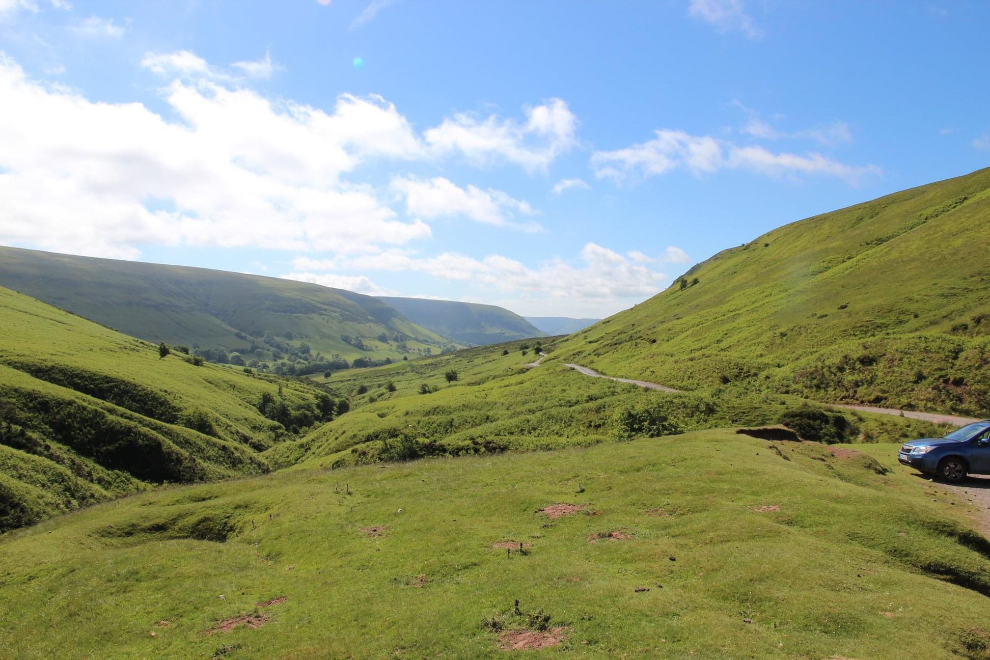 NEWS | Visitors now welcome to visit the Brecon Beacons