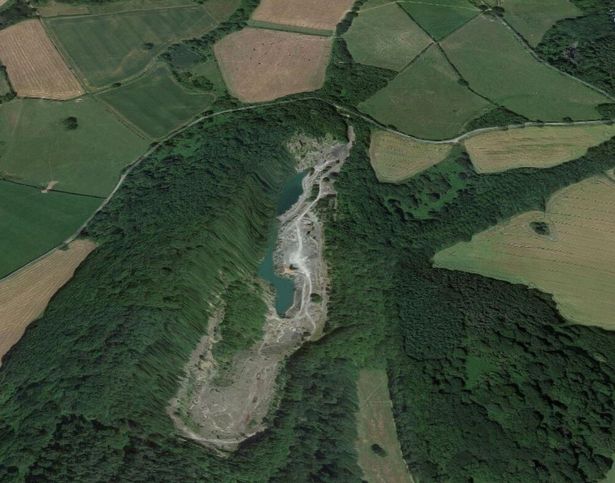NEWS | Body found in search for missing teenager who was feared drowned in Stourport quarry