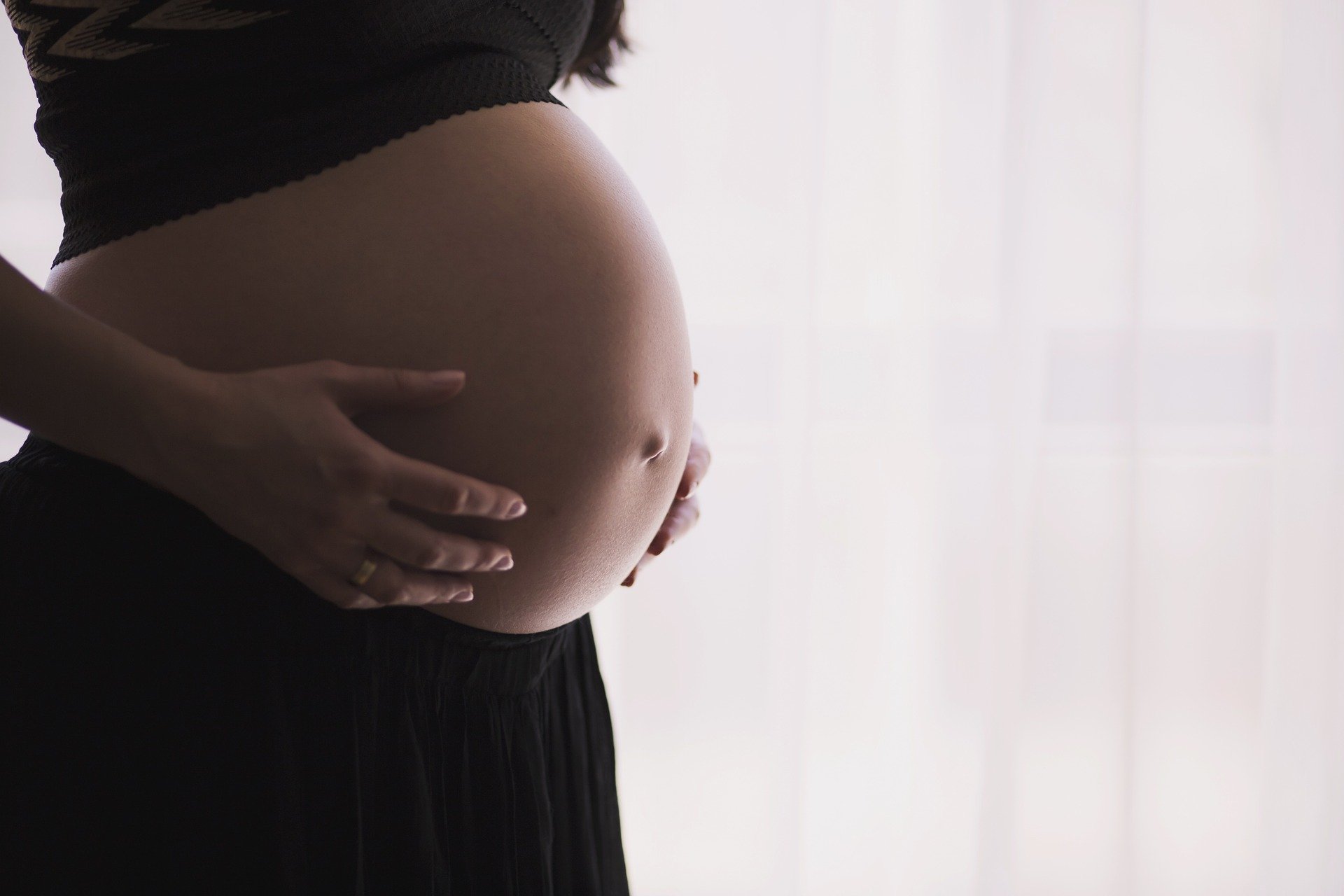 NEWS | PREGNANT? The rules around partners attending scans and labour have changed
