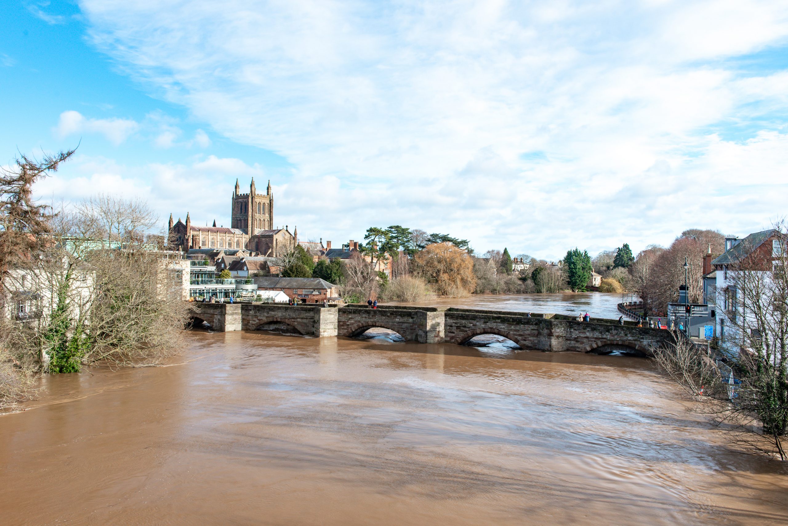 NEWS | Flood Alerts in force across Herefordshire as torrential rain falls on saturated ground – FULL DETAILS