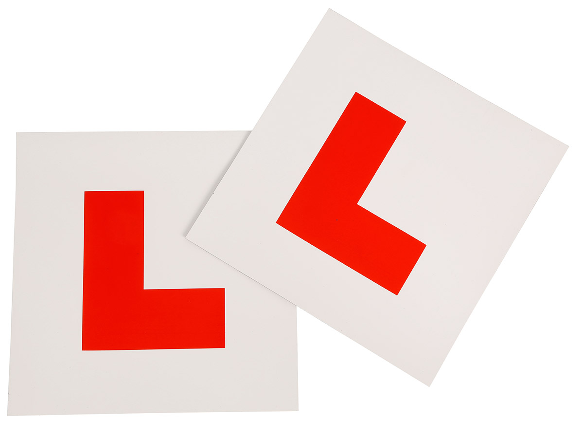 NEWS | Should driving instructors be allowed to pass learners unable to book a test?