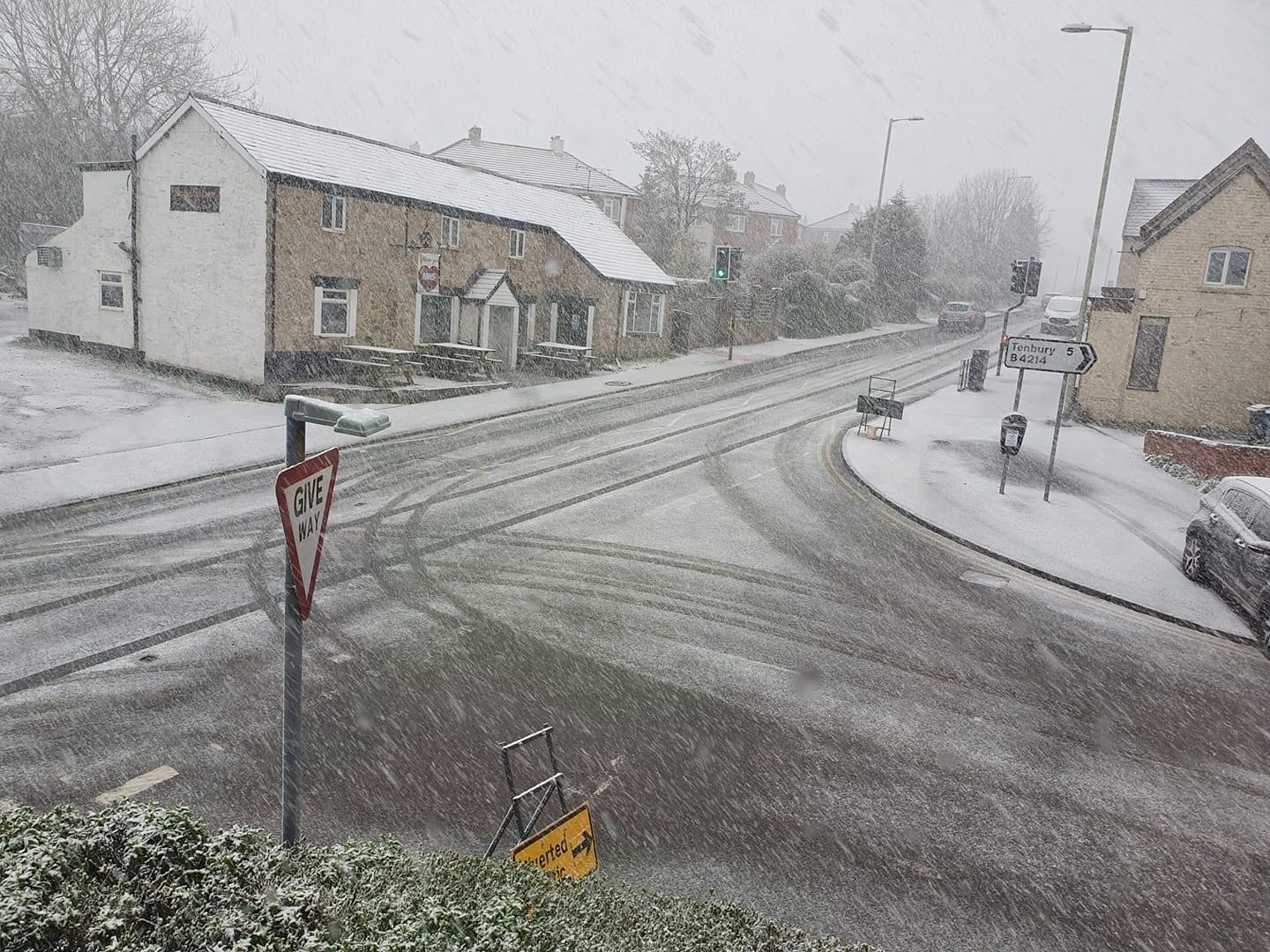 NEWS | Snow hits village near Herefordshire border