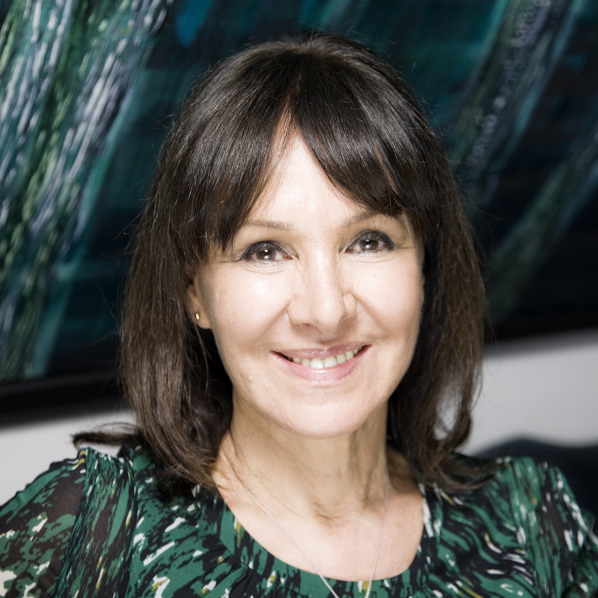 NEWS | 2Faced Dance Company has announced Arlene Phillips CBE as a new Patron for the organisation