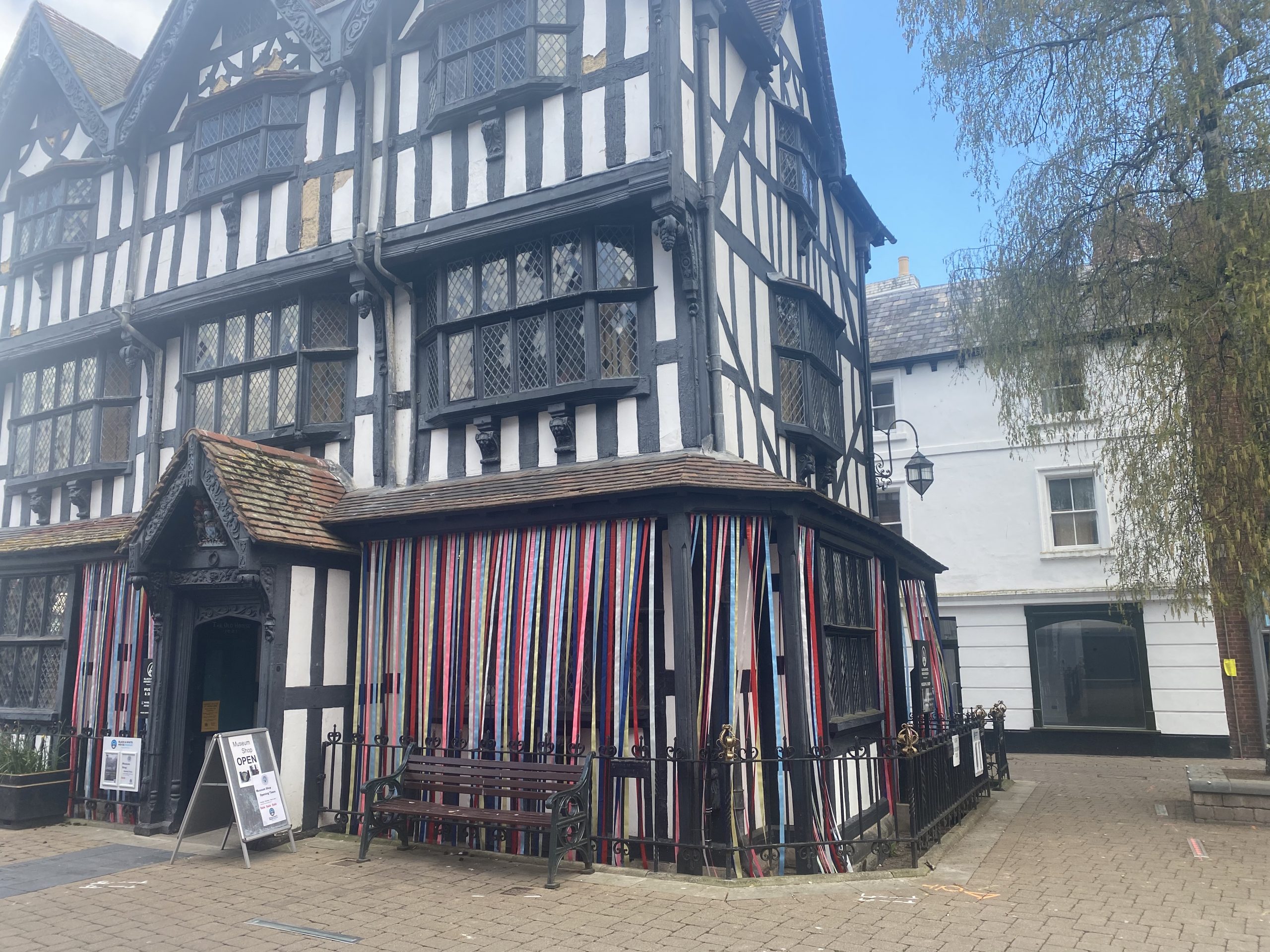 NEWS | The Black & White House in Hereford is covered in ribbons for a special celebration