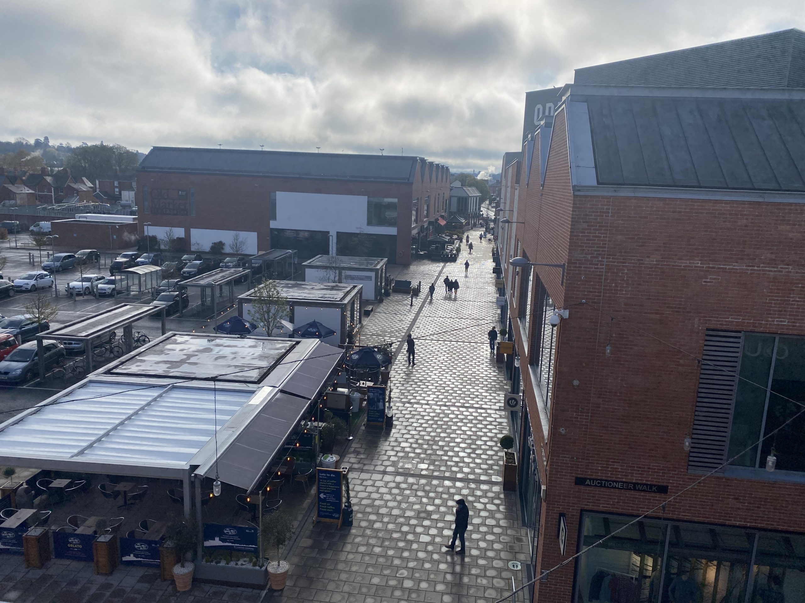 NEWS | Stores reopen at Old Market Hereford as Debenhams opens to clear remaining stock