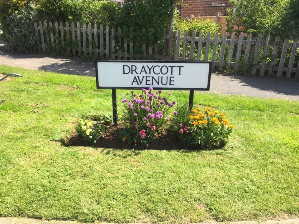 NEWS | Community group asking local residents to ‘adopt a sign’ in attempt to brighten up county
