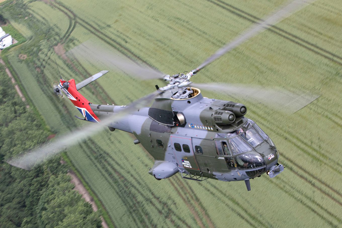 NEWS | Formation of Puma Helicopters to fly over Herefordshire today to mark 50 years of Royal Air Force service