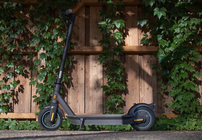 NEWS | Police advice on use of privately owned e-scooters