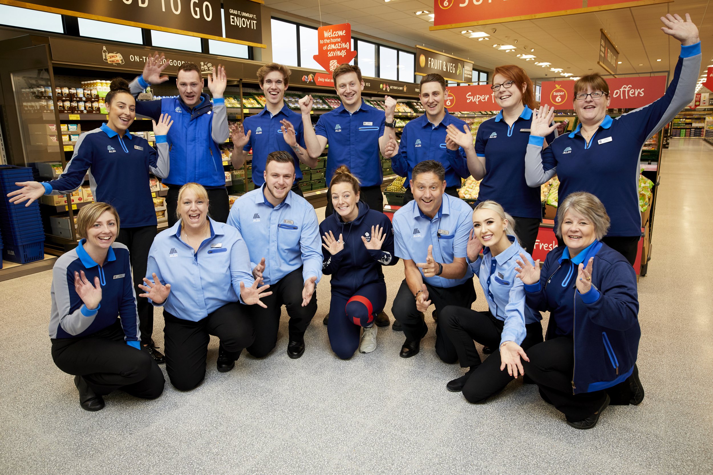 NEWS | Aldi is to create more than 2,000 new jobs before Christmas