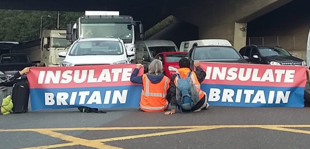 UK NEWS | 12 arrested as climate protestors block parts of the M25 during Monday’s rush hour