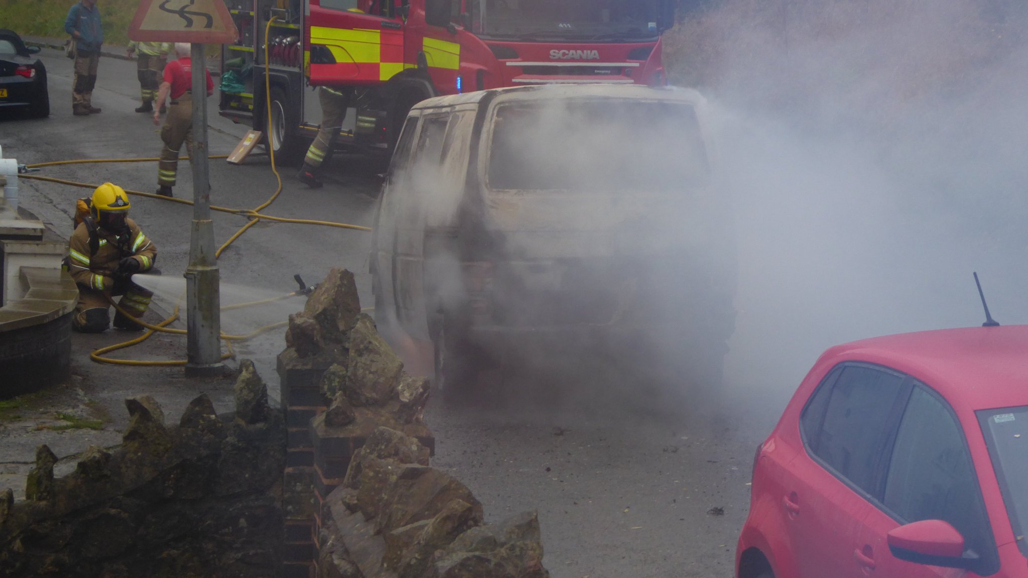 NEWS | Fire crews respond to a vehicle fire in Malvern
