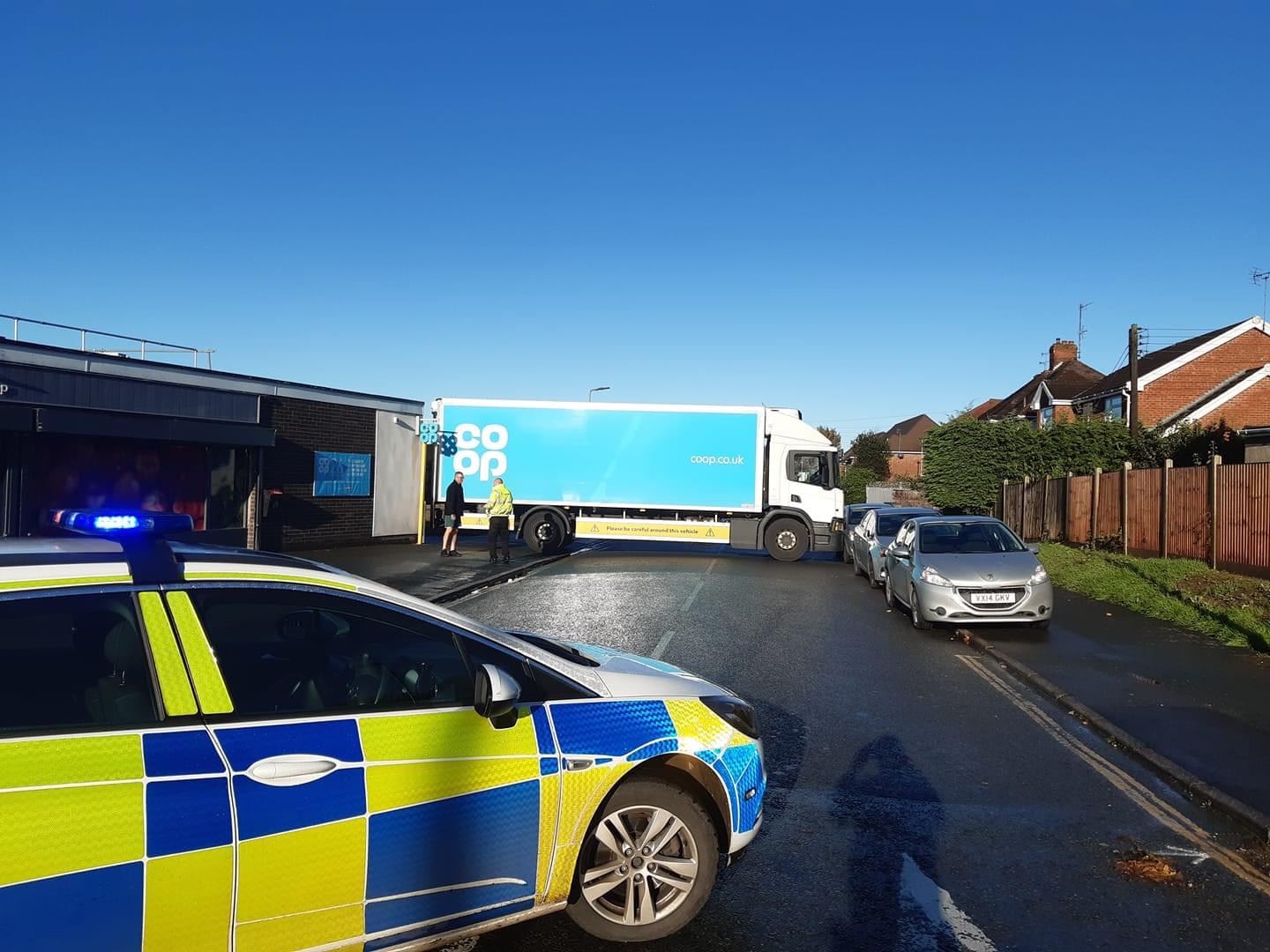 NEWS | Busy route in Hereford blocked by a lorry