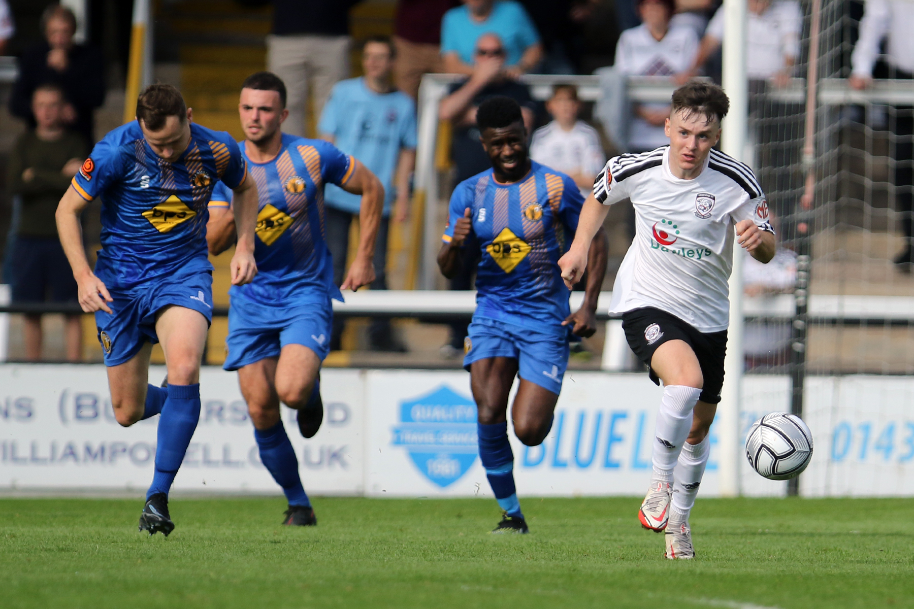 FOOTBALL | Hereford FC take on Solihull Moors with place in FA Cup 1st Round Proper the award for the winners