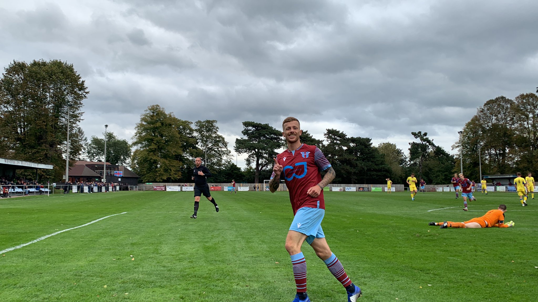 FOOTBALL | Man of the match performance by Matt MacDonald drives Westfields to 3-0 home victory over Calne Town