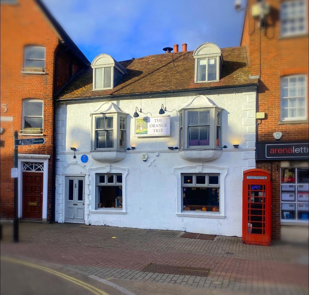 NEWS | Restrictions lifted and the new owners of The Orange Tree can’t wait to welcome you!