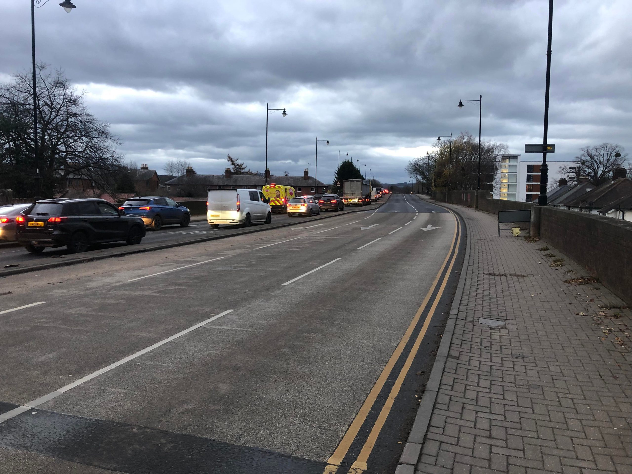 NEWS | Travel chaos in Hereford this morning as two collisions result in gridlock on major roads