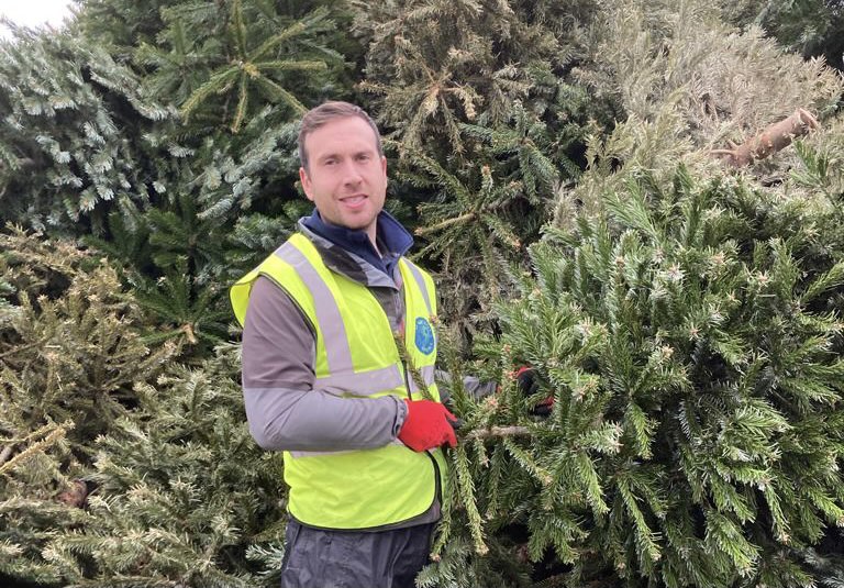NEWS | Christmas Tree collections raise record amount for St Michael’s Hospice in Hereford