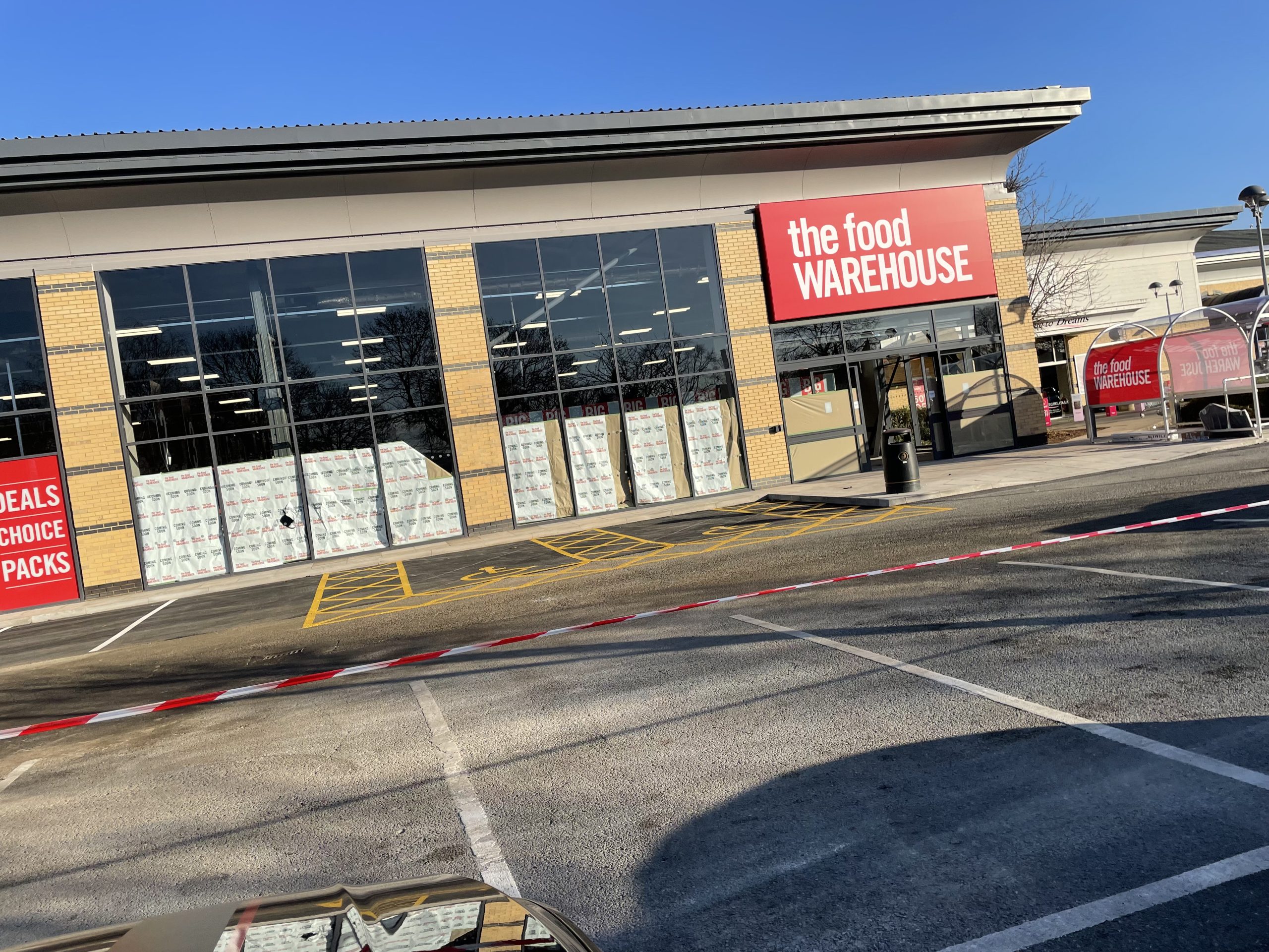 NEWS | Final touches being completed as The Food Warehouse prepares to open store in Hereford later this month
