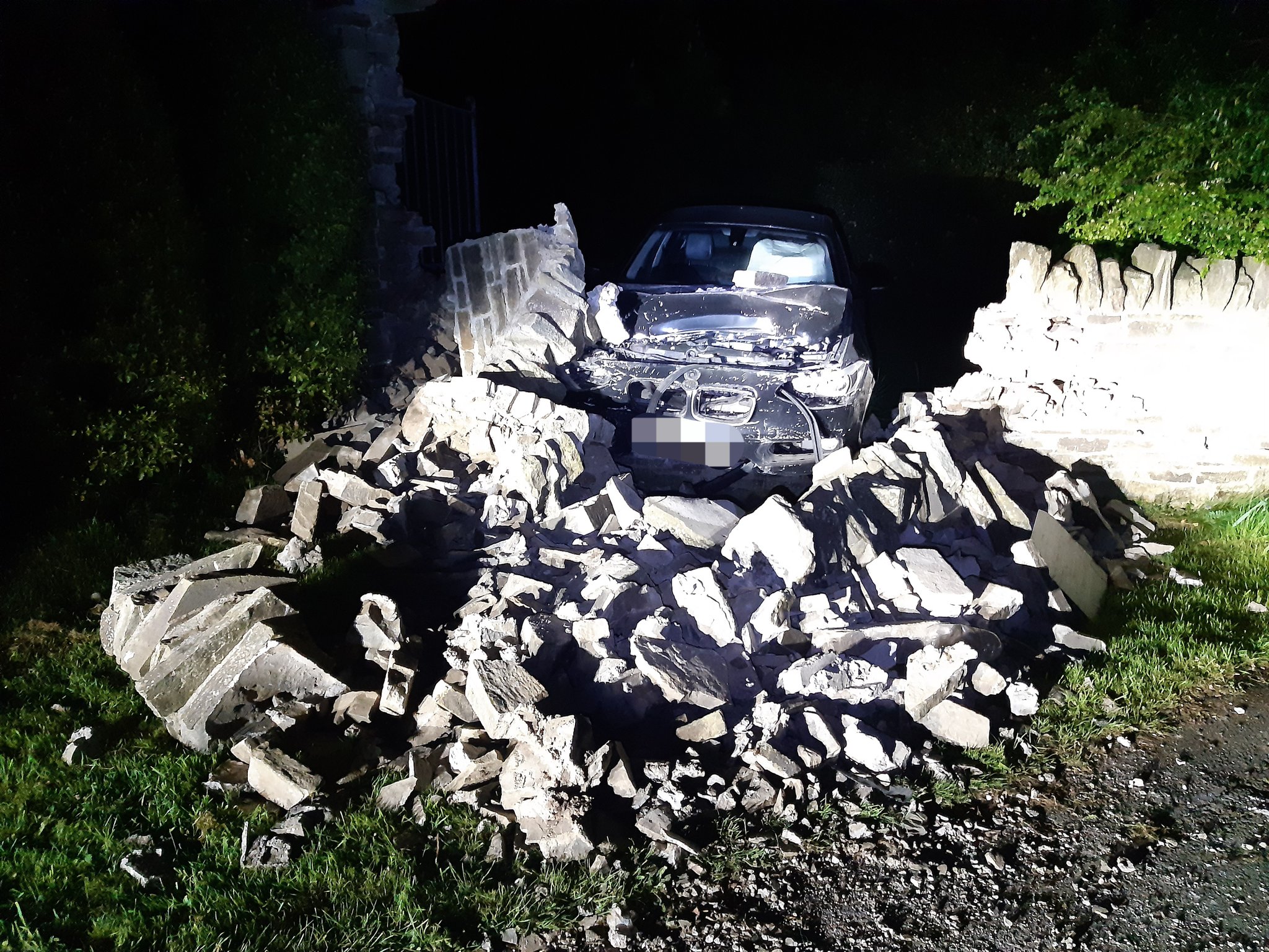 NEWS | Drink driver arrested after smashing through a wall in a Herefordshire village overnight