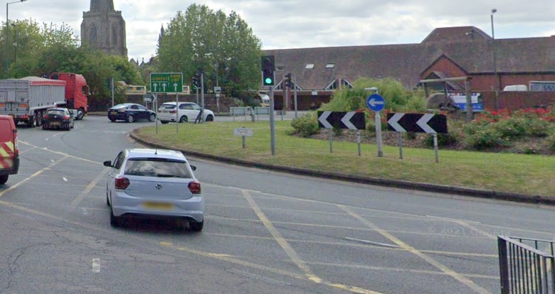 NEWS | Herefordshire Council could soon be given the power to issue fines to motorists for using this busy roundabout in Hereford incorrectly