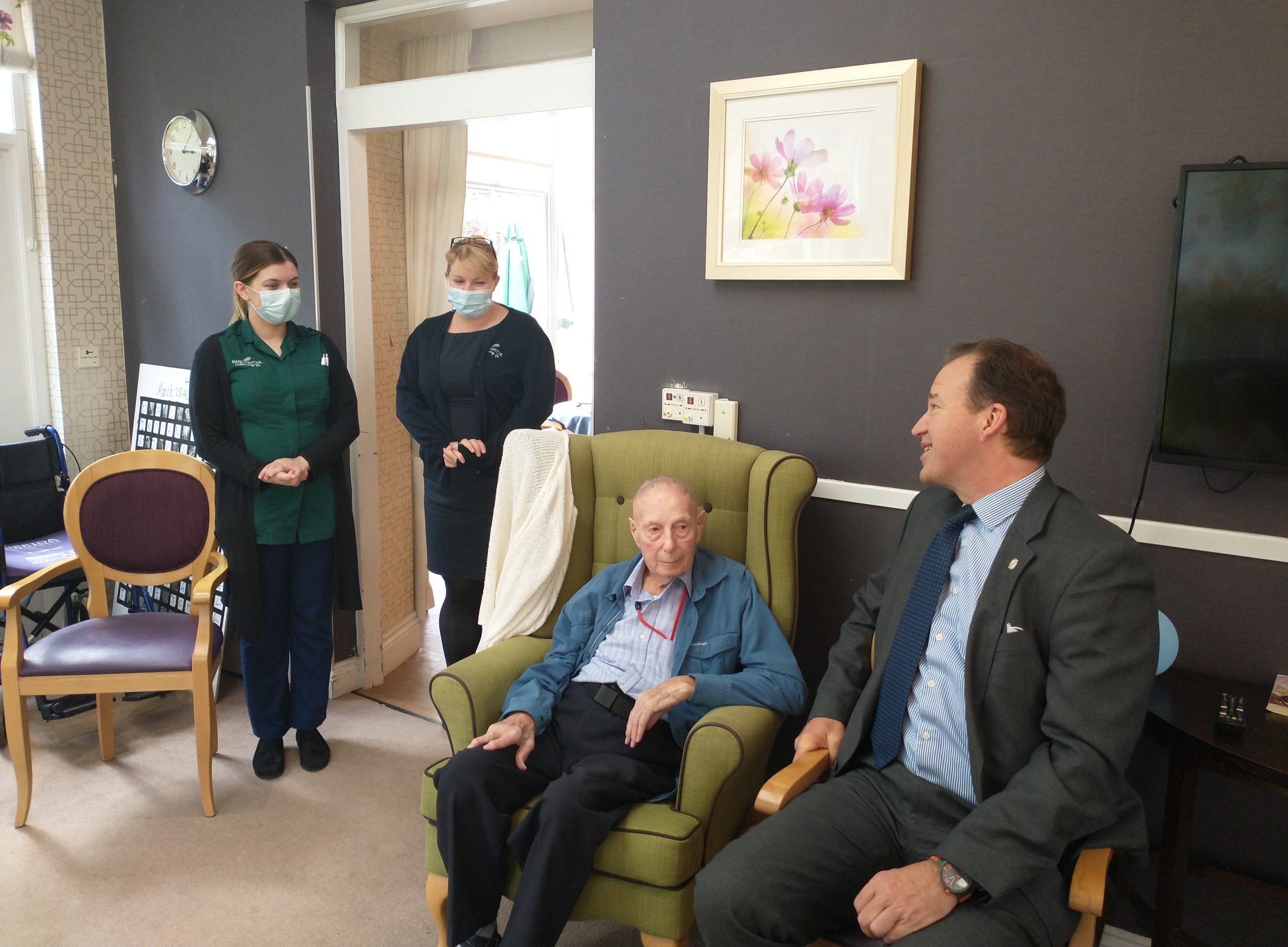 NEWS | Hereford & Herefordshire South MP Jesse Norman visits Ross Court Care Home following recent CQC inspection