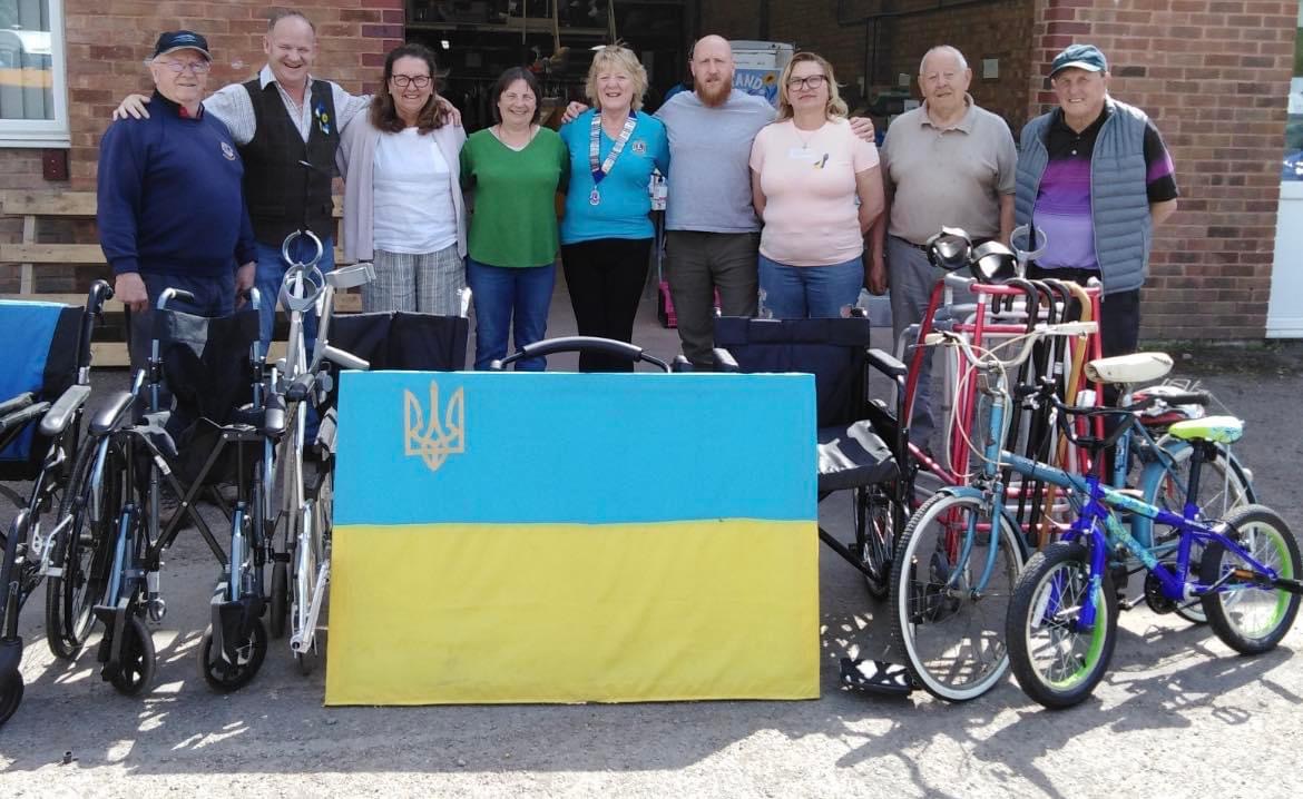 Hereford Lions Club has delivered a selection of mobility aids to Hereford Help