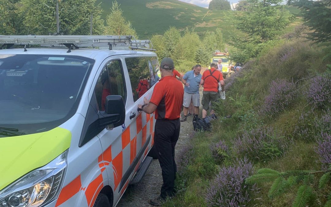 NEWS | Mountain Rescue Team called to group of walkers suffering from heatstroke 