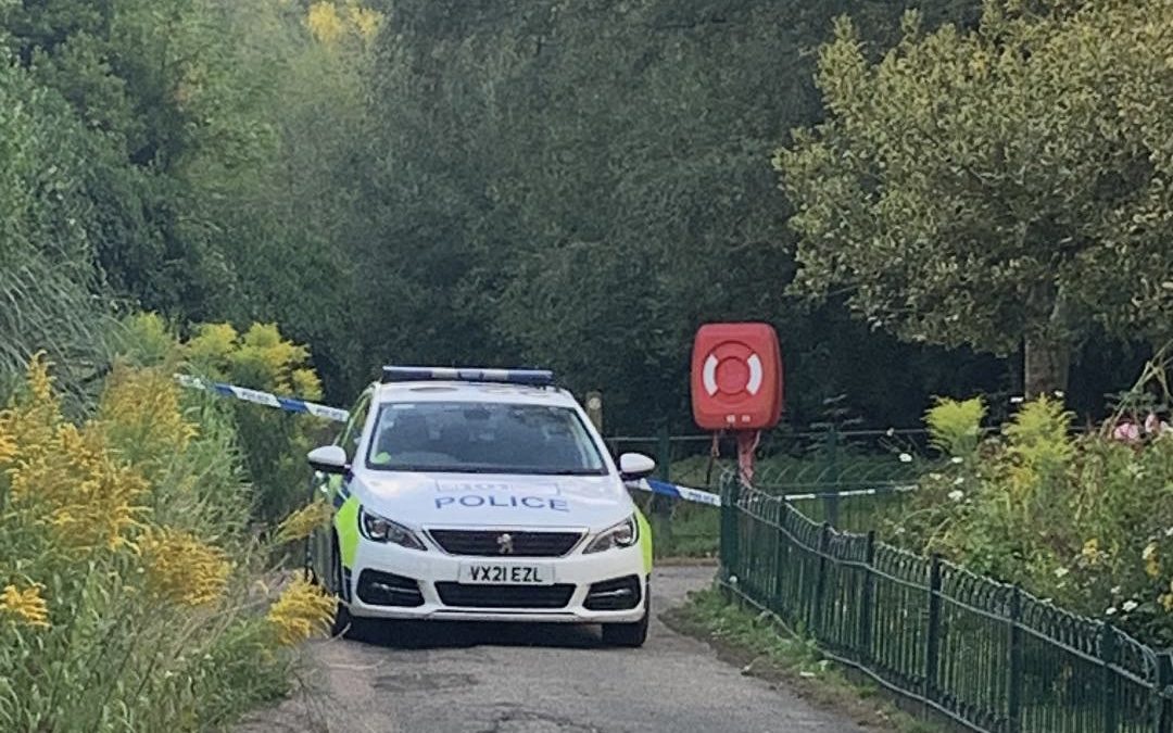 NEWS | Police have cordoned off an area of the footpath next to the River Wye in Hereford this morning 