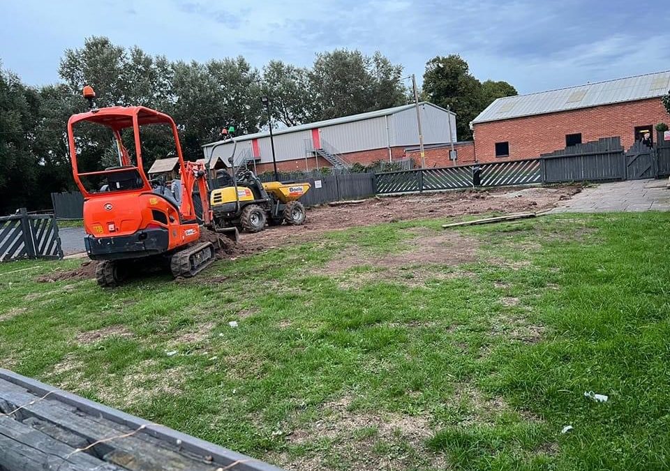 NEWS | Work underway on a new beer garden at a popular family pub in Hereford 