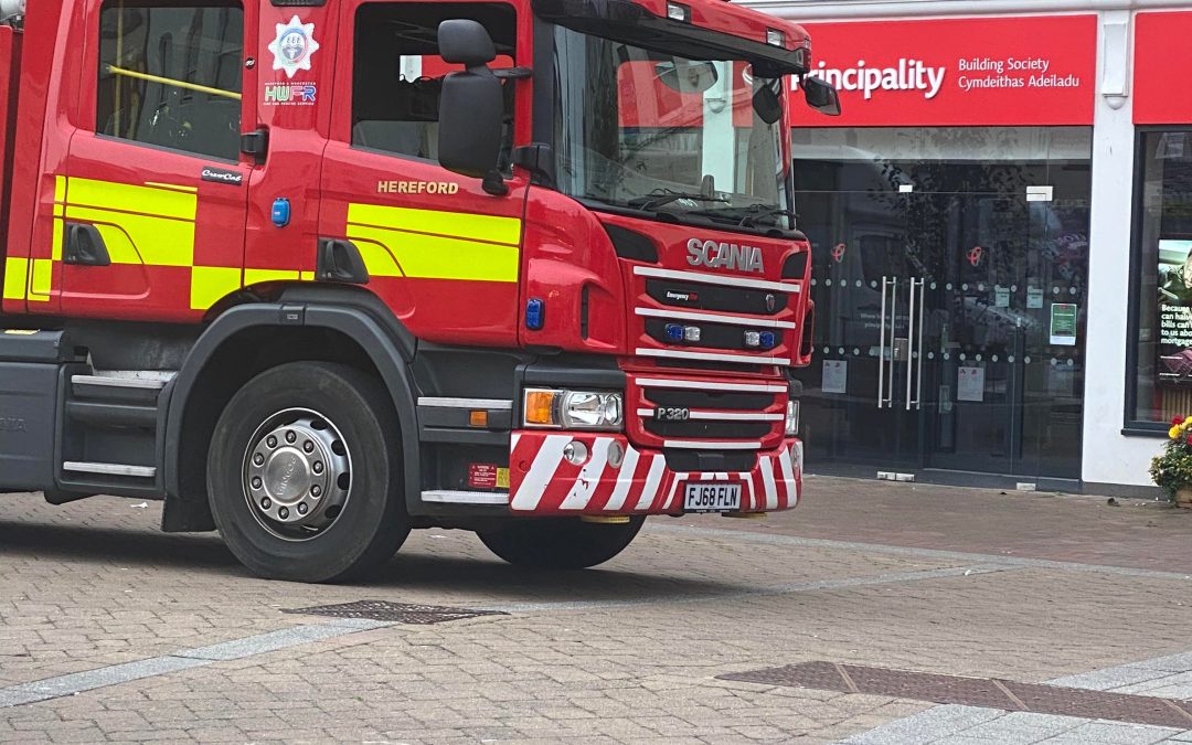 NEWS | Fire crews responding to an incident in High Town in Hereford this morning 