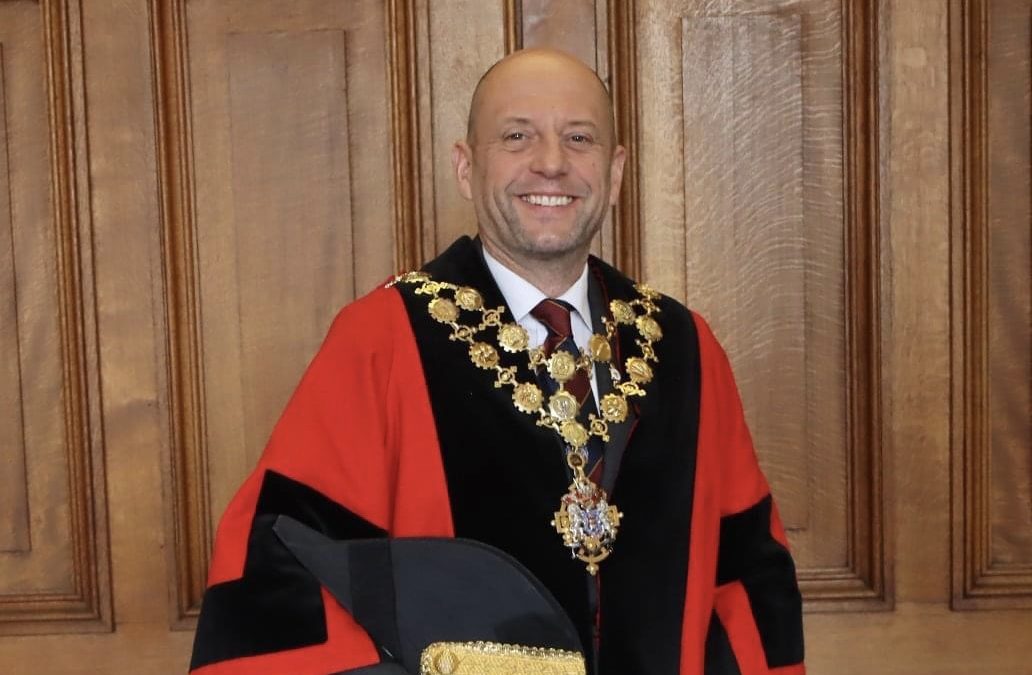 NEWS | Mayor of Hereford, Councillor Mark Dykes makes a statement following the death of Her Majesty The Queen