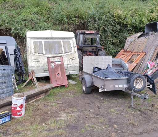 NEWS | Around £100,000 worth of suspected stolen agricultural items have been recovered with police trying to find the owners