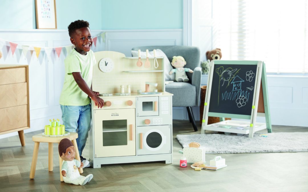 SHOPPING | Aldi brings back wooden toy range with prices starting at just £3.99