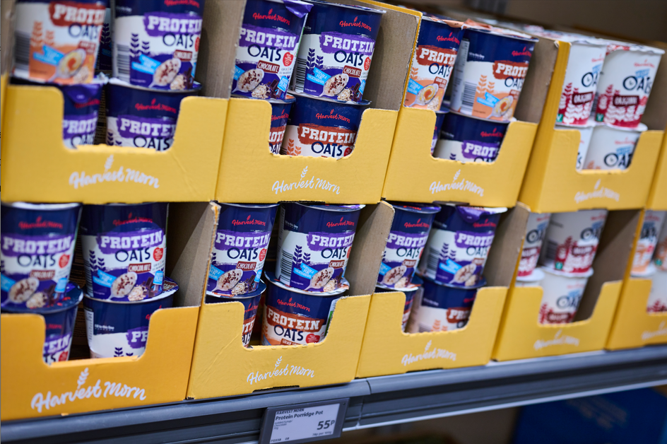 NEWS | Aldi is moving to cardboard packaging for its own-brand porridge pots in a bid to further reduce plastic waste