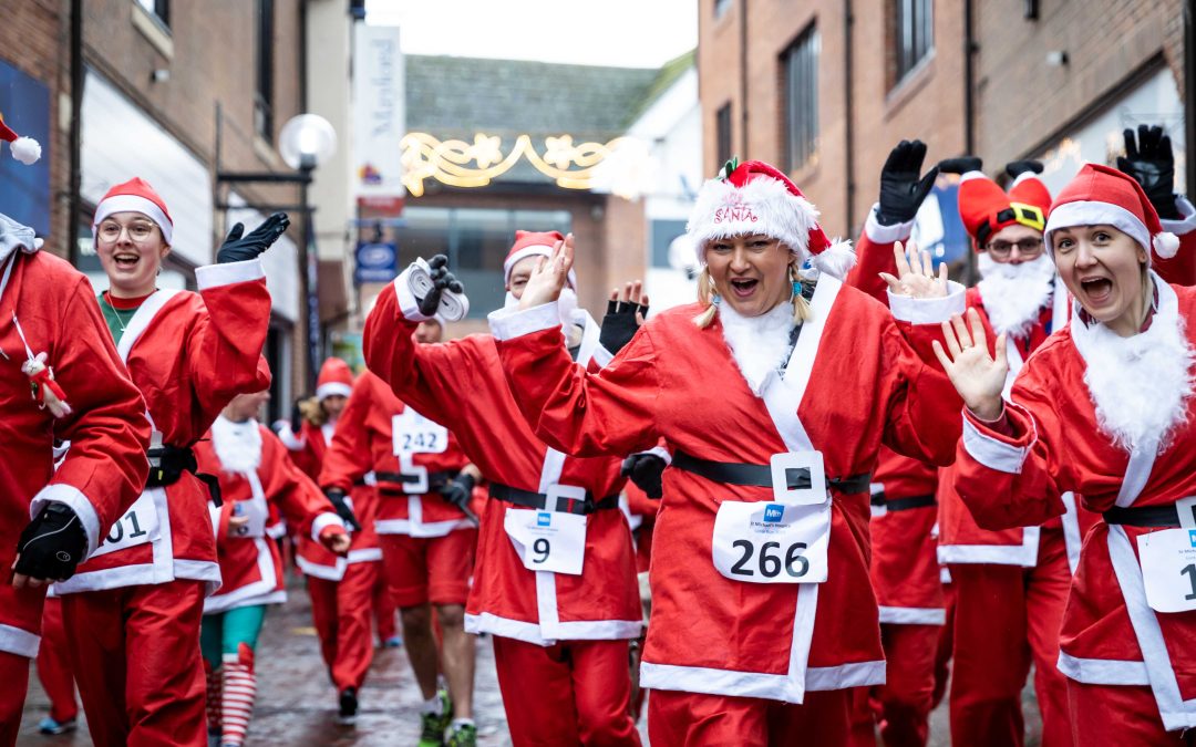 NEWS | A huge number of Santas turned heads during a festive family run through Hereford