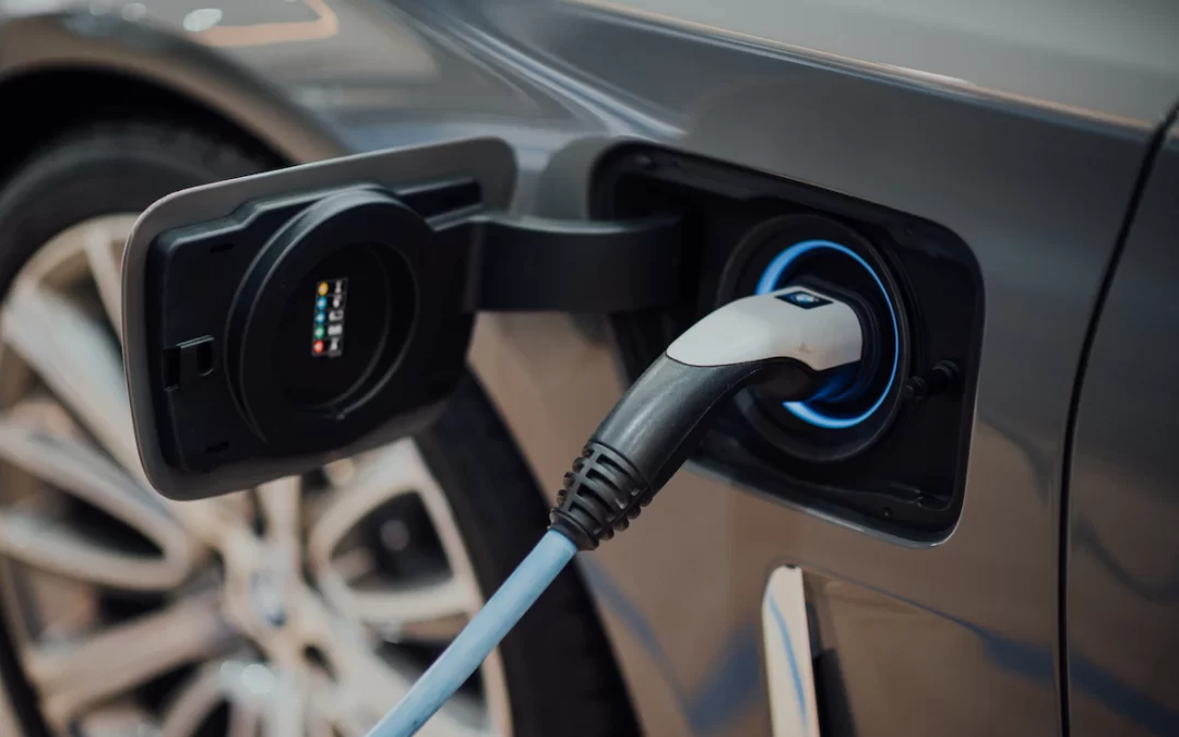 NEWS | Cost of rapid charging electric cars up 50% in eight months – but those who do most of their charging at home still get great value according the the RAC