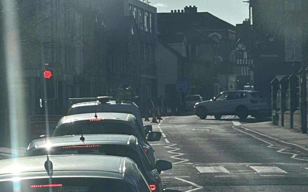 NEWS | Emergency repairs causing delays on two busy roads in Hereford today 