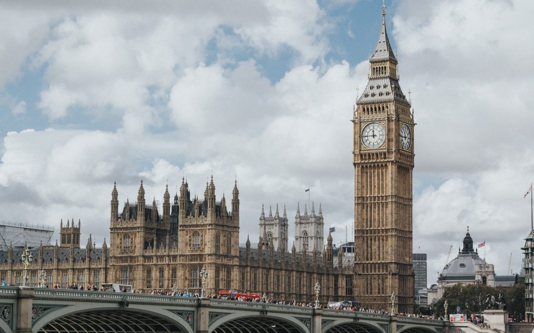 UK NEWS | MPs to receive a 2.9% pay rise from April 1st taking salaries to more than £86,500