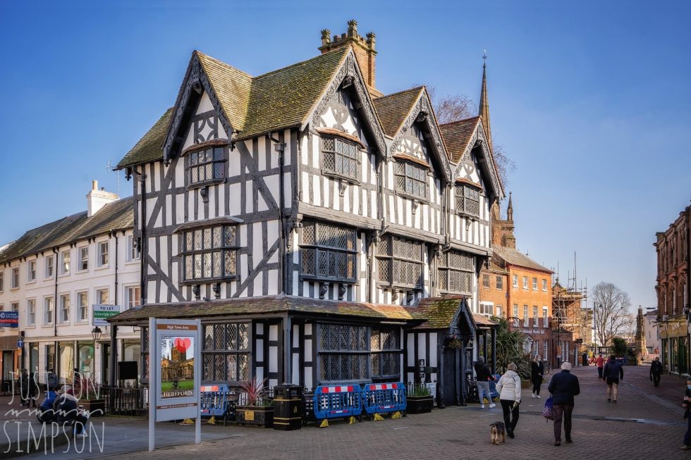 NEWS | Hay-on-Wye company chosen to carry out repair works costing £135,000 at the Black and White House Museum in Hereford 