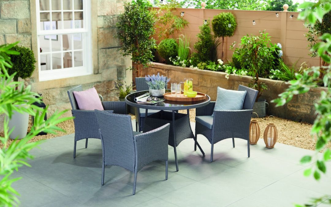 NEWS | Aldi announces huge reductions across its range of garden items and furniture as fine weather spreads across the UK