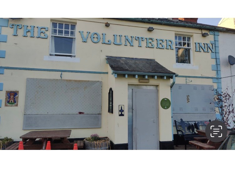 NEWS | Residents in one area of Hereford are disappointed to see their local pub boarded up following recent closure 