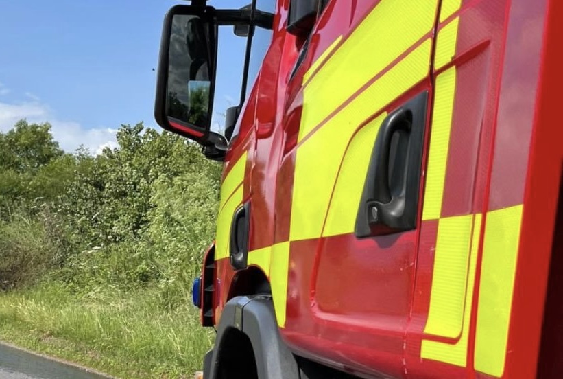 NEWS | Several fire crews have been called to a large fire at a building near Hereford
