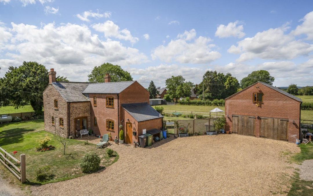 PROPERTY | A beautiful spacious property is available to purchase in a popular Herefordshire village 