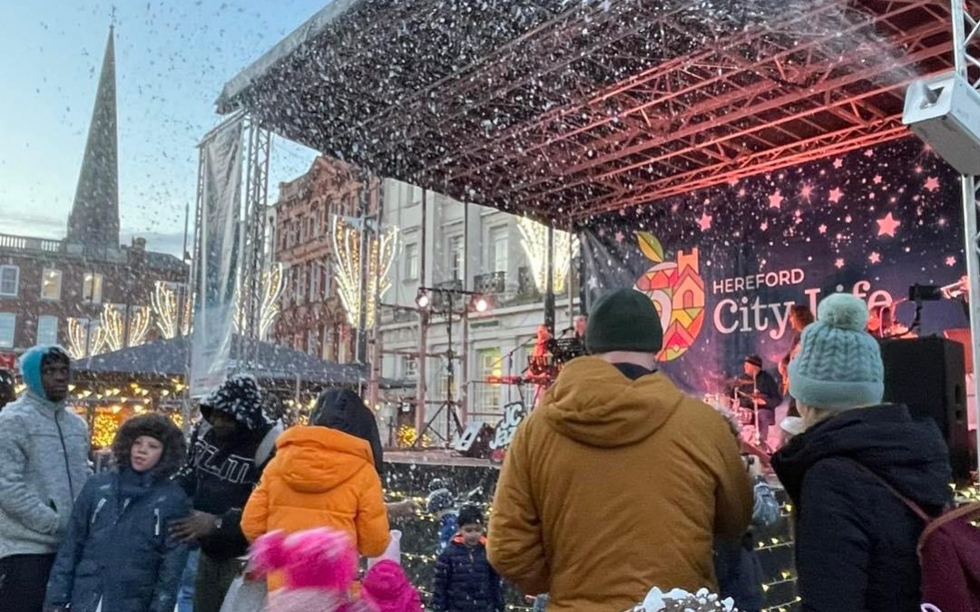FEATURED | Alpine ski-lift with snow machine, 7-foot Nutcrackers to find, plus sensational Christmas music will create a magical Christmas feel in Hereford city centre this weekend