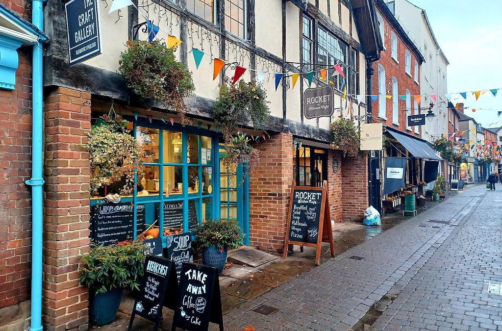 FEATURED | Your chance to run a popular cafe and pizzeria on one of Hereford’s most historic streets 