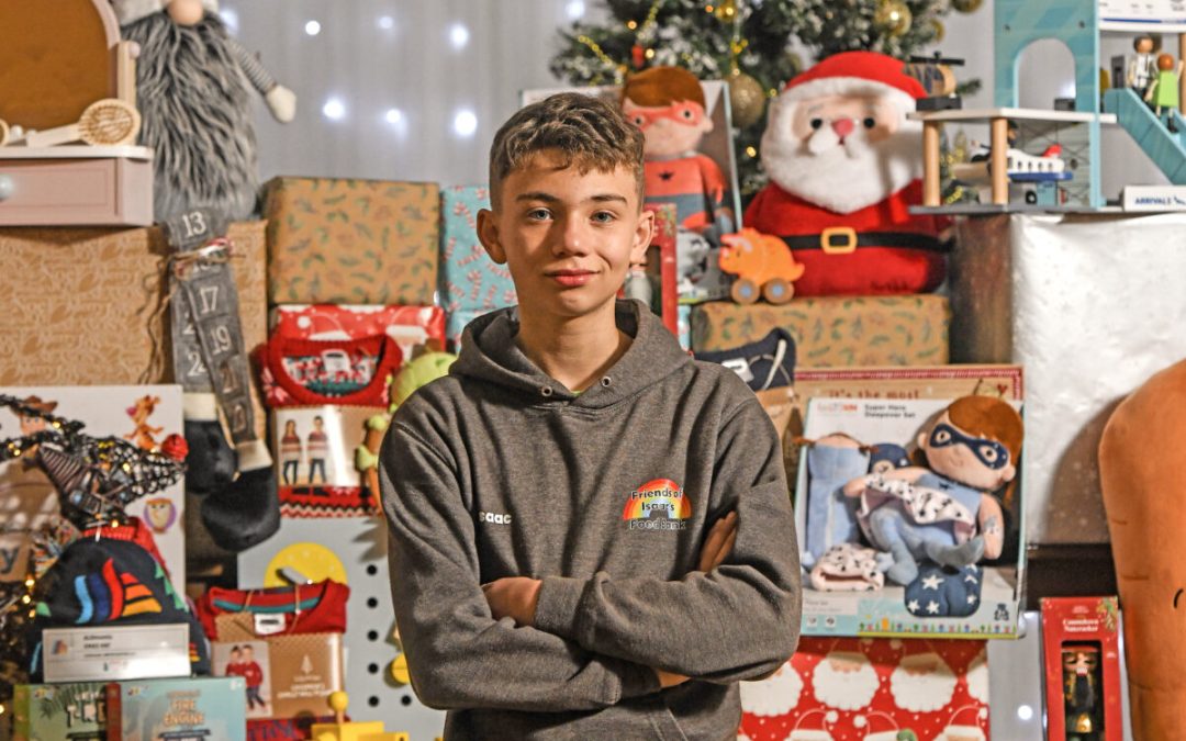 FEATURED | Aldi donates £2,000 worth of kids’ Christmas gifts to a 12-year-olds ‘Present Bank’ that he has launched