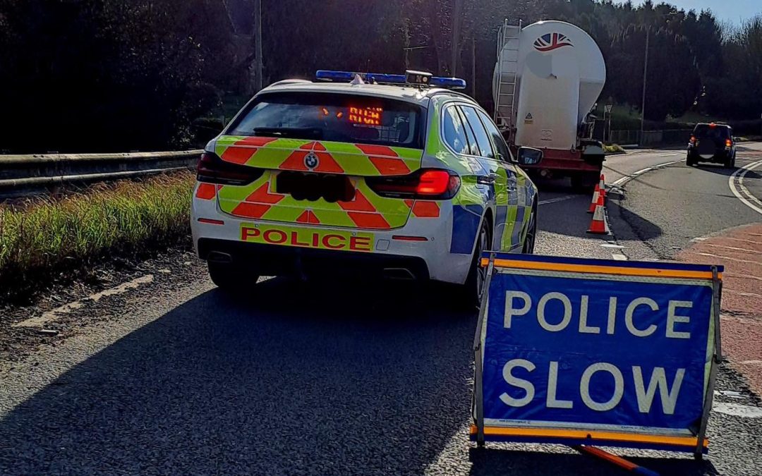 NEWS | Motorists told to avoid the A49 near Dinmore Hill in Herefordshire due to broken down lorry and a collision 
