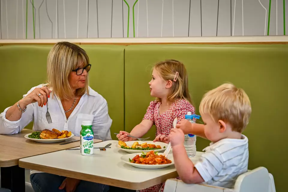 NEWS | Asda’s popular £1 kids café meal deal extends all year round as it hits over 3 million meals ahead of Easter